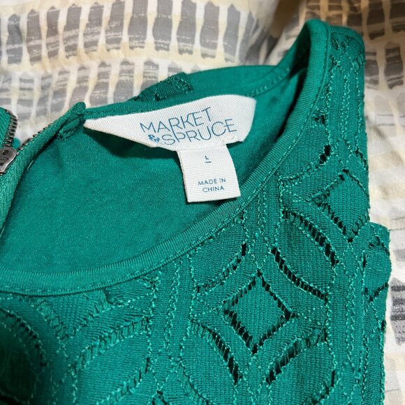 Women's Market & Spruce Green Shirt - Picture 3 of 3